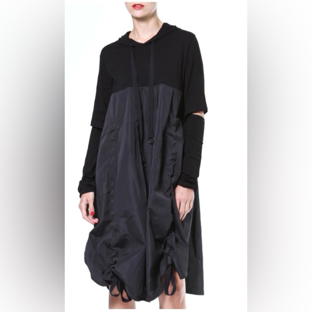 Madonna & Co. Mixed Media Dress
NWOT tried on for Photos one size